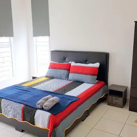 Hz Homestay @Ascotte Boulevard Semenyih Exterior photo