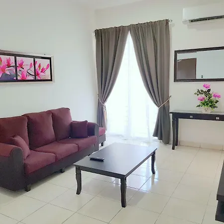 Hz Homestay @Ascotte Boulevard Semenyih Exterior photo